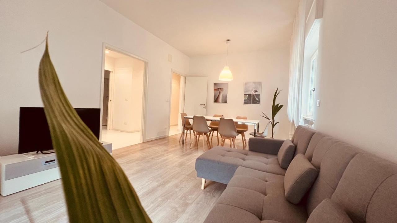 White House Lounge Supreme Apartment Ούντινε Εξωτερικό φωτογραφία